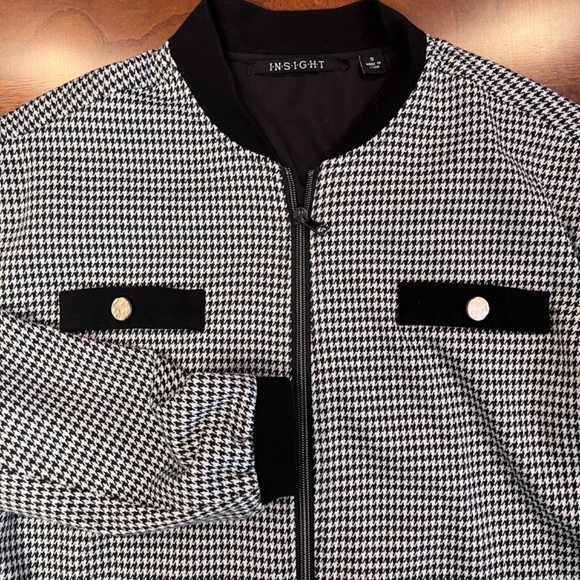 INSIGHT Brand fashion forward 2-piece B&W houndstooth jacket and jogger Size S - Picture 2 of 6